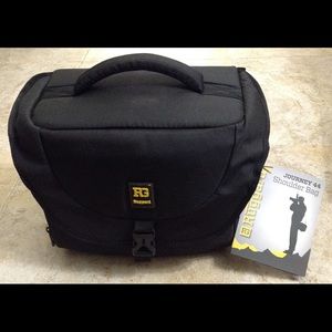 Ruggard Journey 44 DSLR Shoulder Bag (Black)